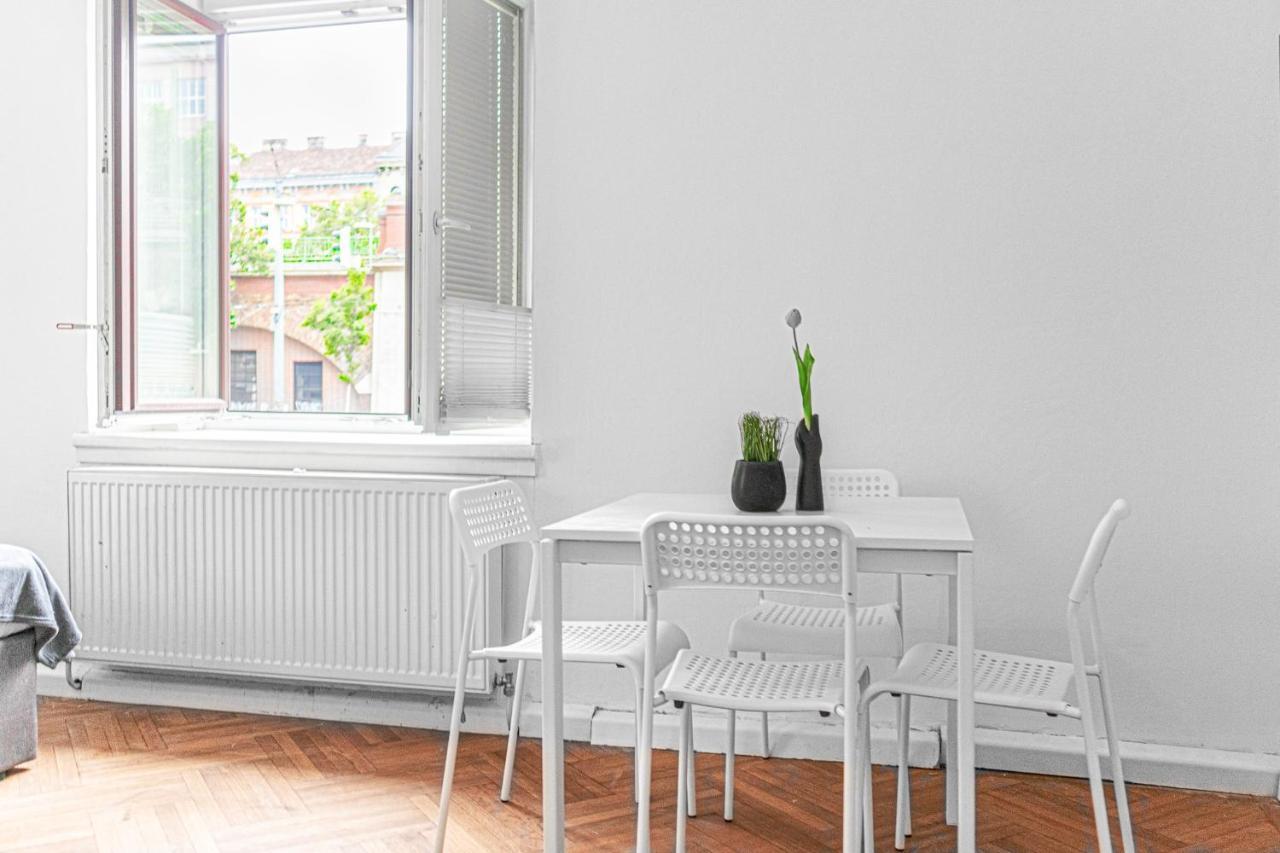 Classy 2Br Apt. W/ Exclusive Location Near Akh Vienna Exterior photo